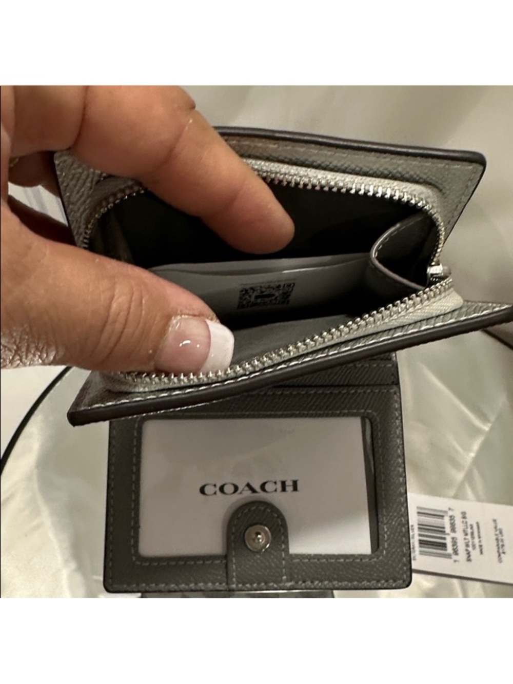 NWT coach metallic silver gray snap wallet signature coach - Picture 6 of 8